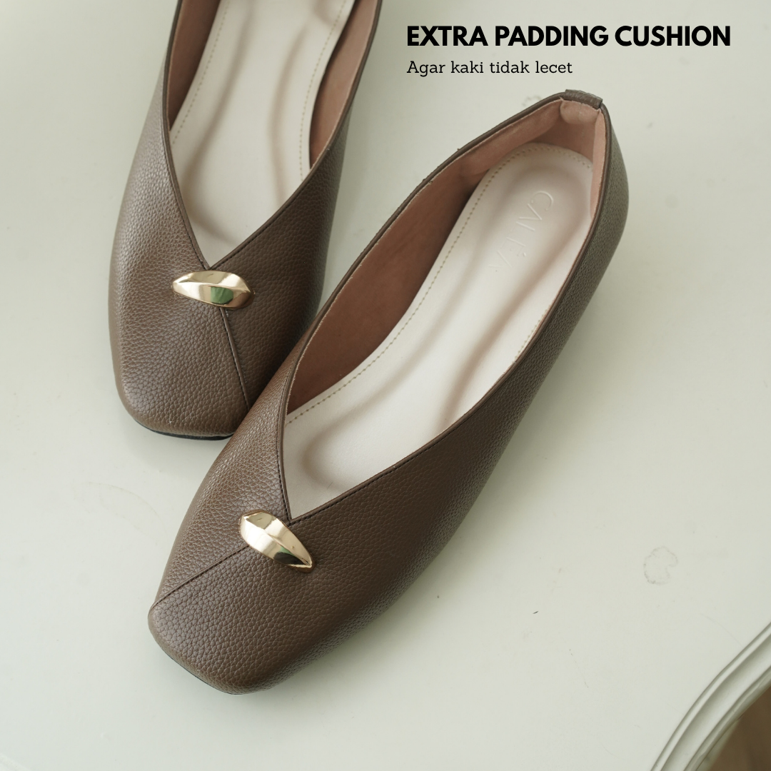 CALEA Willow Flatshoes 5
